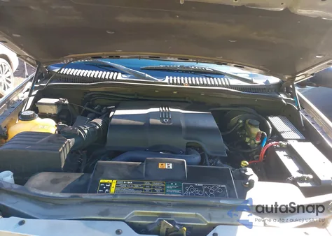 2002 Ford Explorer Limited z USA, uszkodzony, nr VIN 1FMZU65W02ZB90761